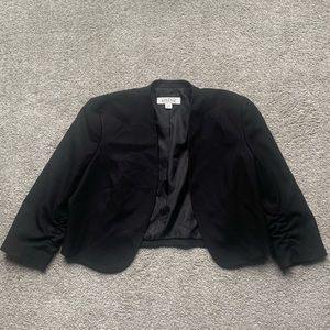 Kasper Cropped Elbow-Length Suit Jacket